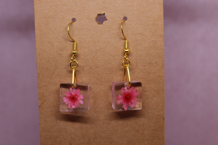 Small Pink Flowers (Gold Findings)