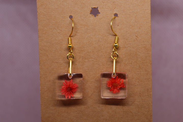 Small Red Flowers (Gold Findings)