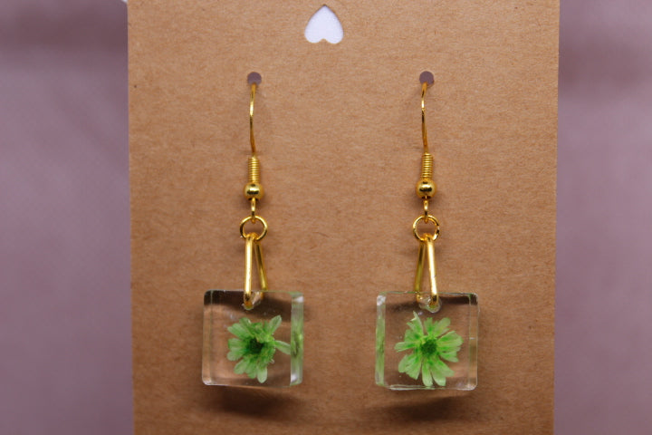 Small Green Flowers (Gold Findings)